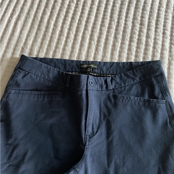 Banana Republic Navy Straight Leg Pants | Size 10 - Picture 4 of 5